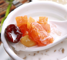 鲜奶木瓜炖雪蛤