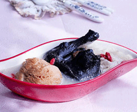 猴头菇银耳乌鸡汤