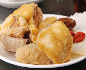 沙锅鸡脯猴头菇